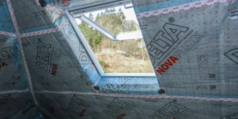 DELTA NOVAFLEX attic window